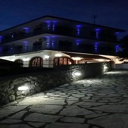 Thomas Art Hotel Пелекас Экстерьер фото